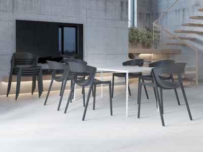 Стул пластиковый ЕВОК черный