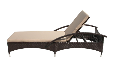 Лежак  Мальта-2 ротанг искусственный (коричневый) матрас бежевый