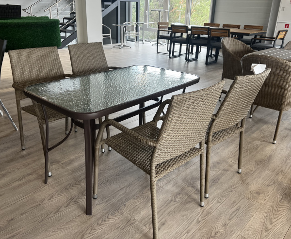 Набор мебели Гарда  (4 кресла+стол 70х120 см, каркас корич., ротанг светло-кор.) 