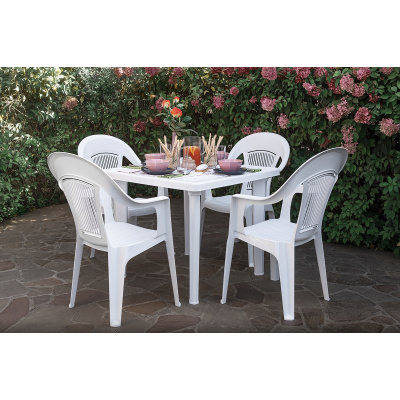 Стол пластиковый  квадратный (белый)