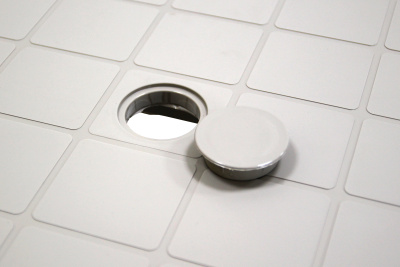 Стол пластиковый  овальный (серый)